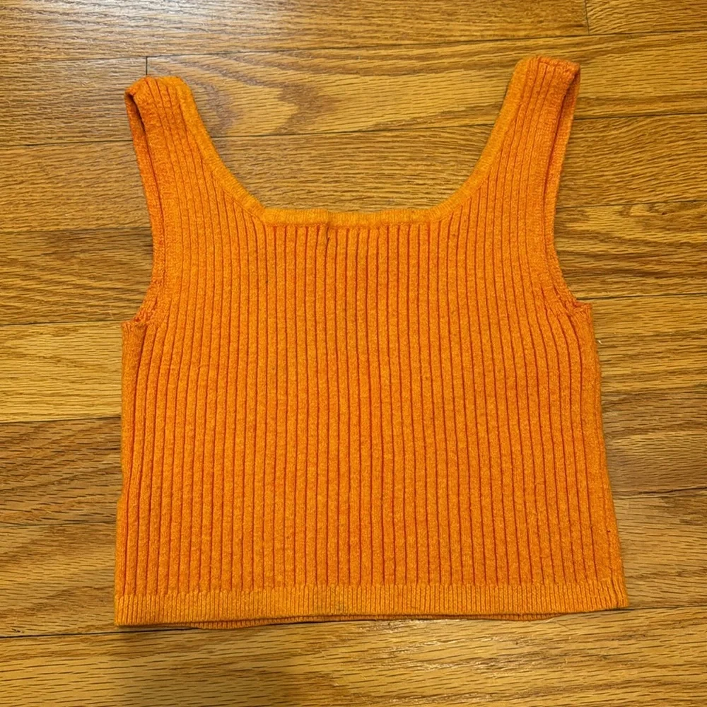 Tank Top - Picture 2 of 3